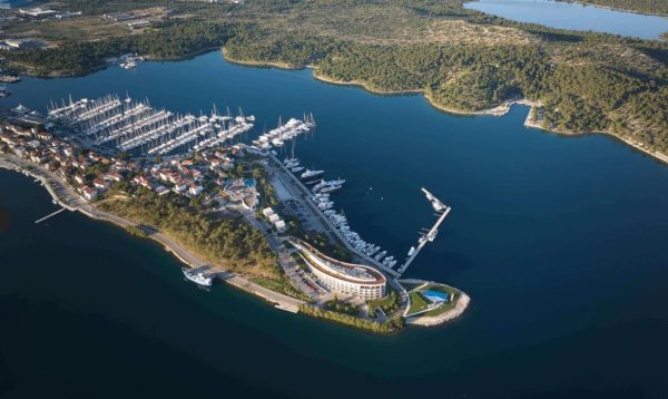 Mandalina marina Šibenik Epstein